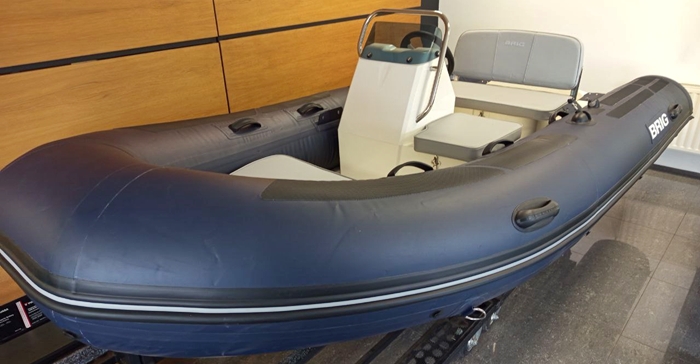 Човен BRIG класу RIB Falcon 380 T